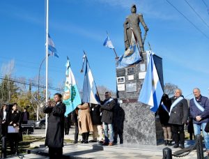 Educación conmemoró el 176° aniversario del Paso a la Inmortalidad del General José de San Martín en Caleta Olivia