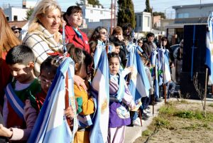 Educación conmemoró el 176° aniversario del Paso a la Inmortalidad del General José de San Martín en Caleta Olivia