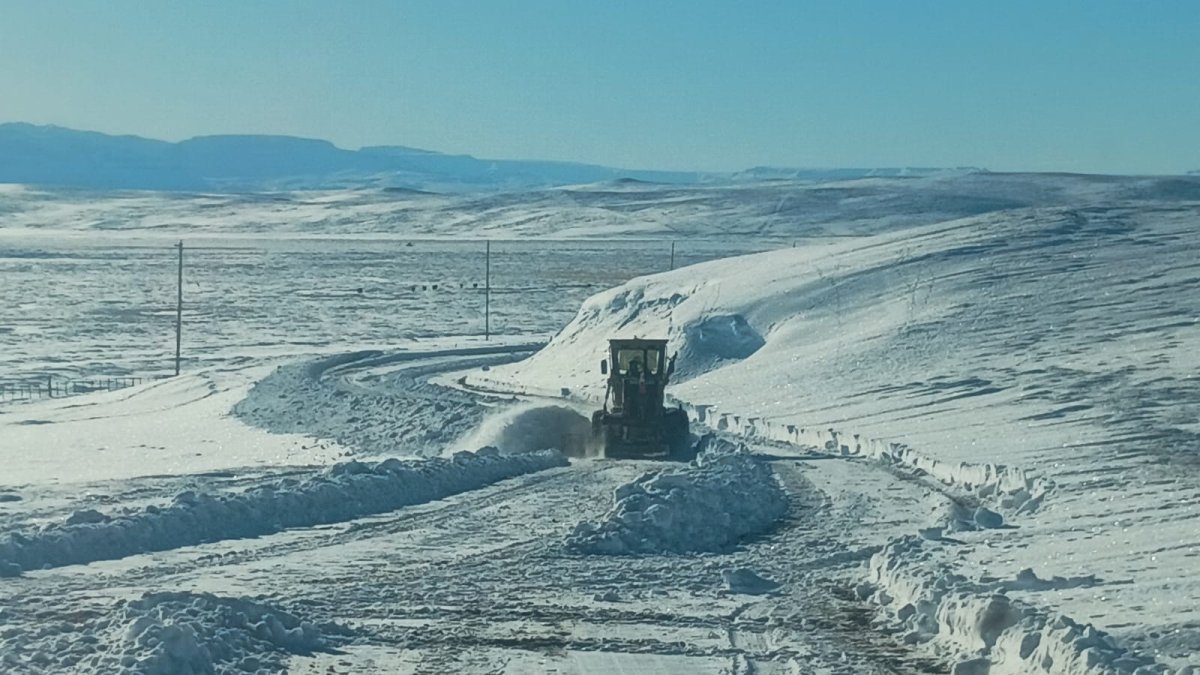 Trabajo articulado para la apertura del acceso a Estancia Laguna Esperanza