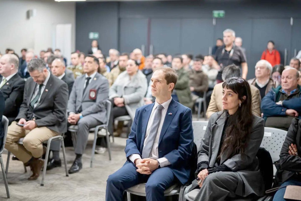 Santa Cruz participó de la “Jornada Minera de Magallanes” en Punta Arenas