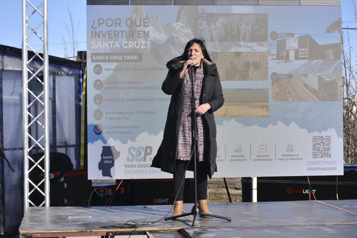 Macchiavelli: “Hablamos de producción, independencia y desarrollo a partir de los barrios de la periferia”