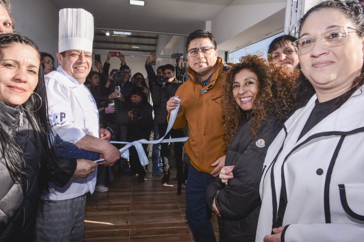 Sívori: “Este Bodegón es un servicio a la comunidad”