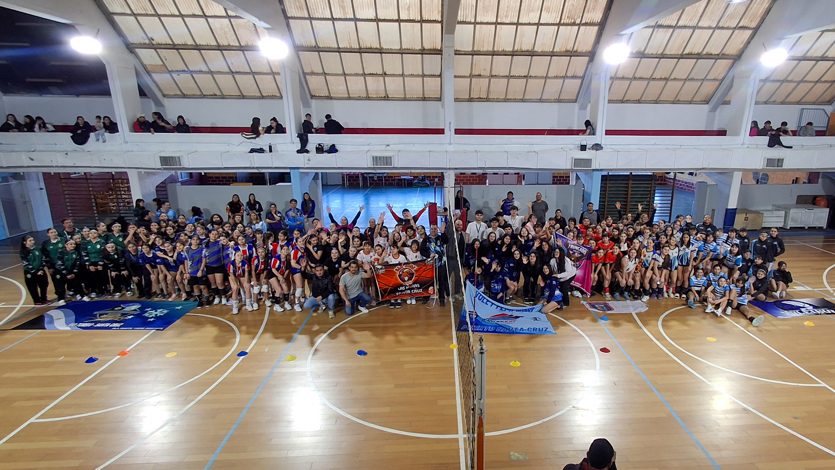 Puerto Santa Cruz define el certamen provincial de vóley femenino