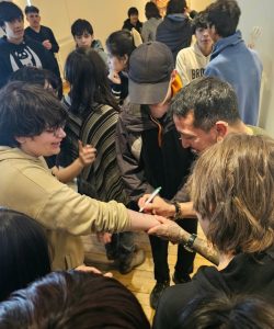Promueven el cruce entre arte y biomecánica en las visitas guiadas del Museo Minnicelli