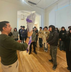 Promueven el cruce entre arte y biomecánica en las visitas guiadas del Museo Minnicelli