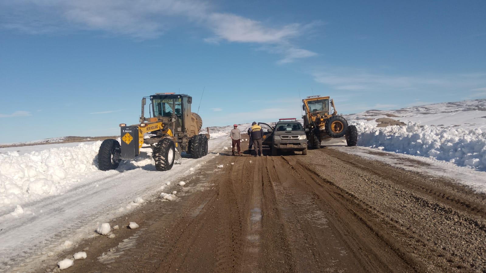 Despeje total y corte preventivo en la Ruta Nacional N.º 40 Sur
