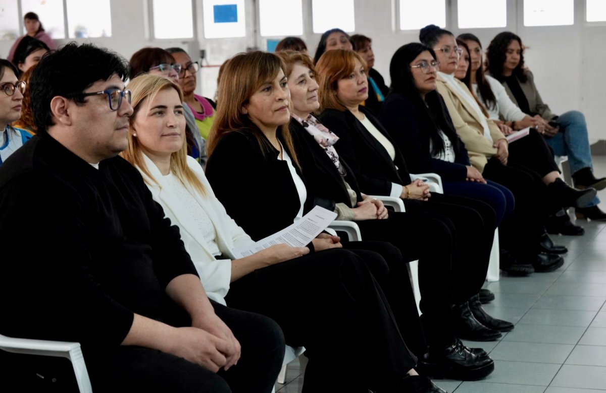 Se realizó el 3° Encuentro Presencial sobre Alfabetización Inicial en Caleta Olivia