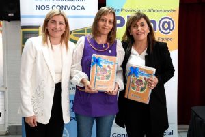 Educación presentó y entregó libros para fortalecer la alfabetización inicial en la Zona Norte