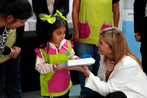 Educación presentó y entregó libros para fortalecer la alfabetización inicial en la Zona Norte