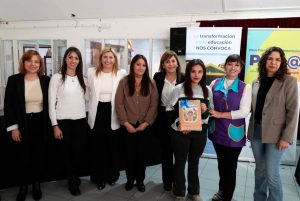 Educación presentó y entregó libros para fortalecer la alfabetización inicial en la Zona Norte