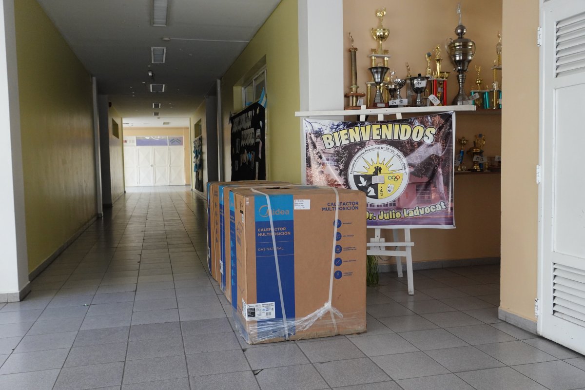 La Escuela Primaria N° 70 avanza en la renovación integral de su sistema de calefacción