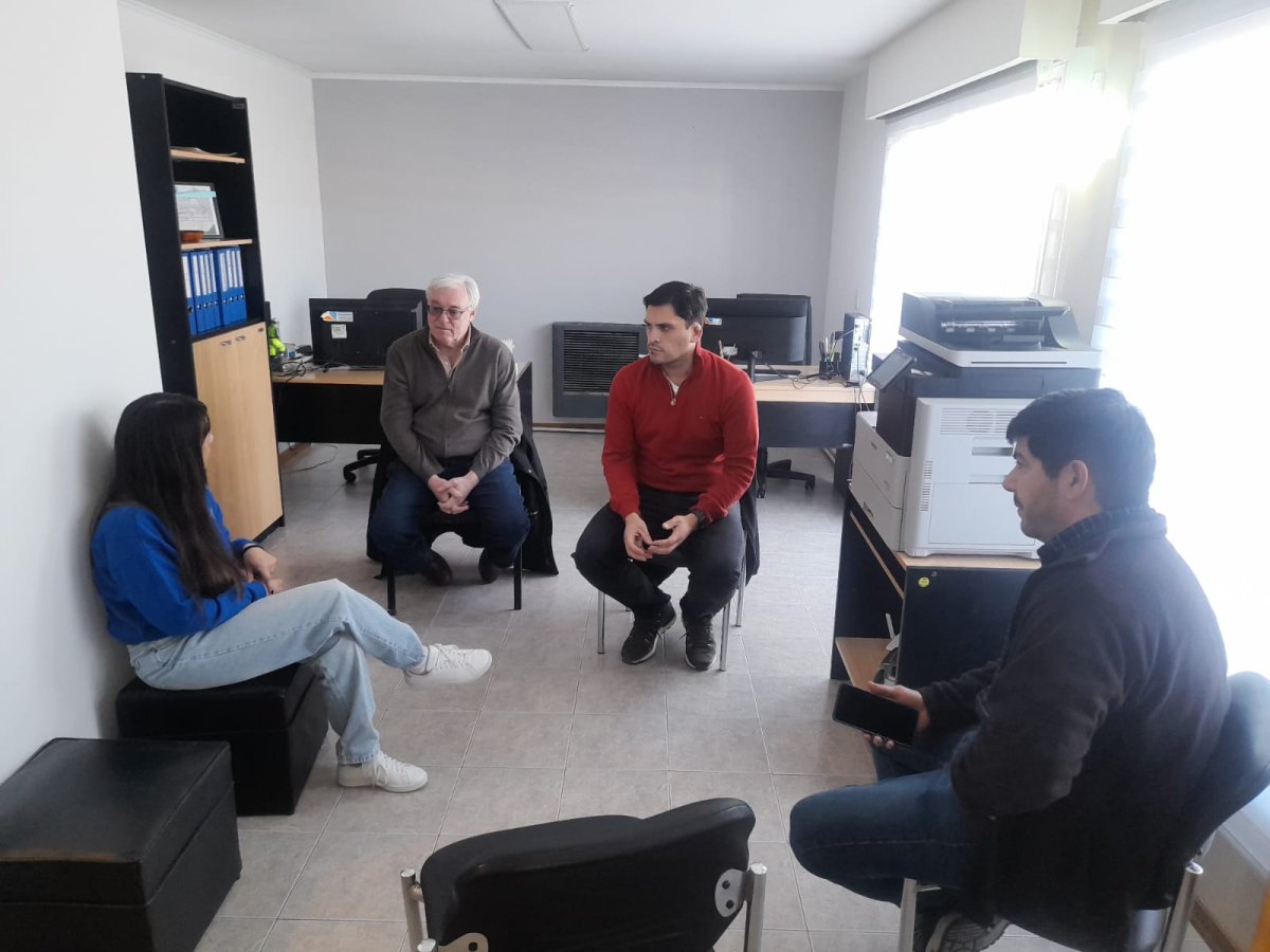 El CAP y Minera Santa Cruz avanzan en una agenda conjunta para fortalecer proyectos productivos en Perito Moreno