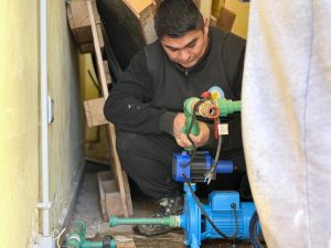 Caleta Olivia: Educación fortalece el mantenimiento preventivo y correctivo