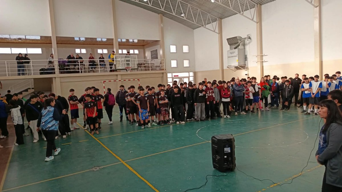 Comenzó el Torneo de Fútbol Masculino 2026 en el Colegio Secundario N°11