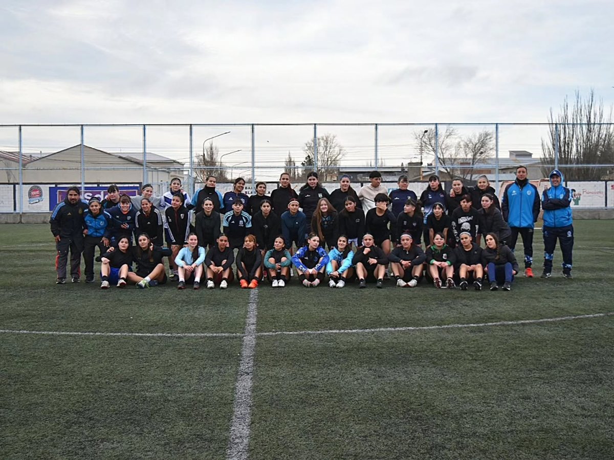 Río Gallegos concentra a la preselección femenina de fútbol que busca un lugar en los Juegos de la Araucanía