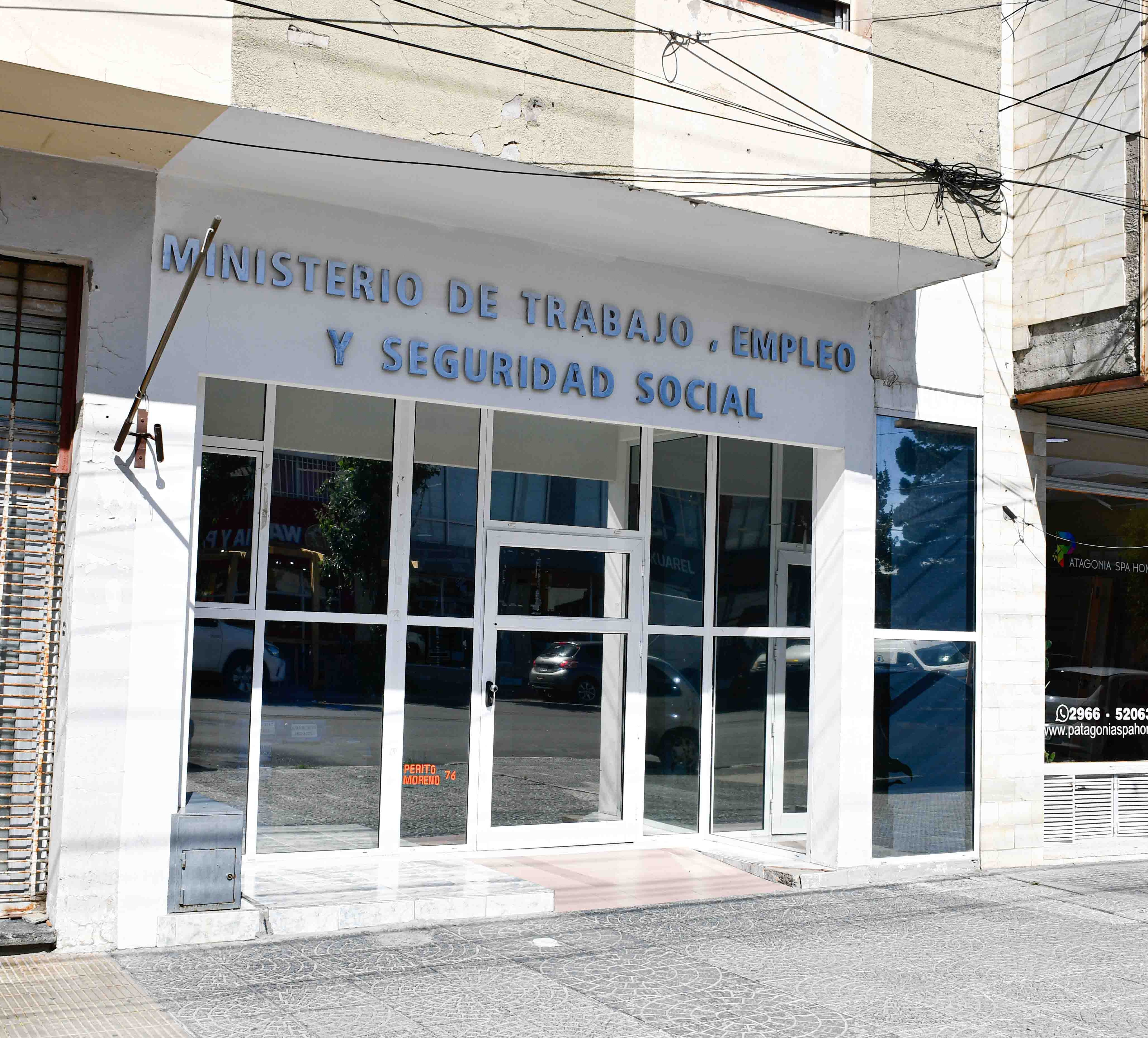 Trabajo intimó a la empresa Crexel a retrotraer el despido de 16 trabajadores