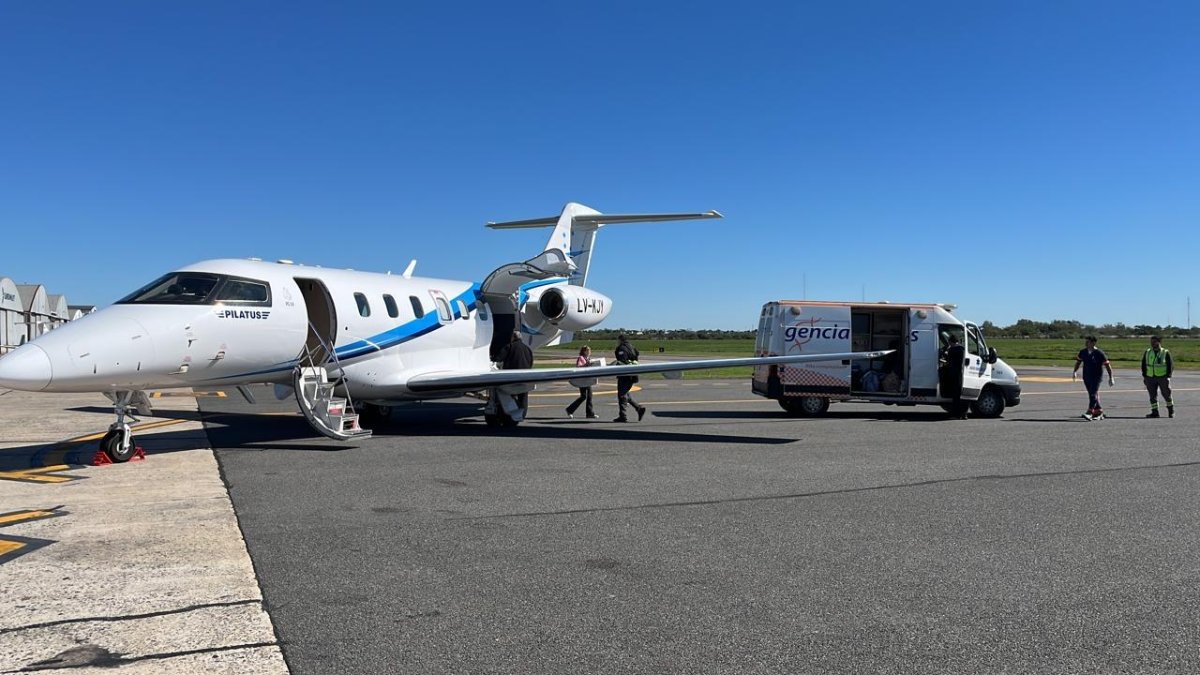 Santa Cruz fortalece los vuelos sanitarios con más profesionales capacitados para aeroevacuaciones