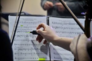 Artistas internacionales y un nominado al Latín GRAMMY capacitan a estudiantes de la Escuela Re Si 