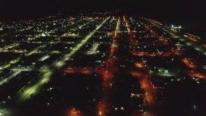 Continúan con la colocación de luminarias en distintas localidades