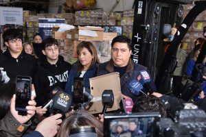 Vidal anunció la llegada de 40 mil zapatillas para los alumnos santacruceños 