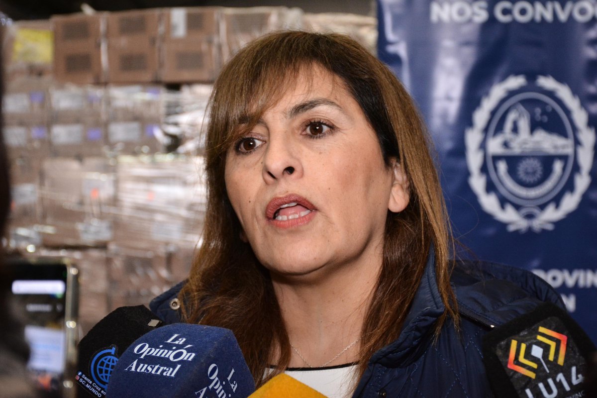 Rasgido: “Esta acción tiene que ver con una política pública que prioriza la educación de los santacruceños”