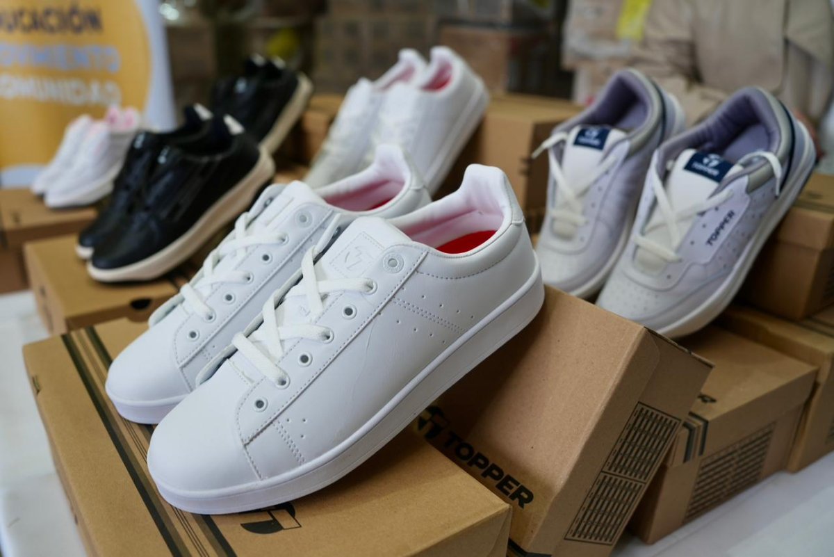 40 mil pares de zapatillas: “La inscripción es muy simple y comienza el viernes en cada escuela”, afirmó Rasgido