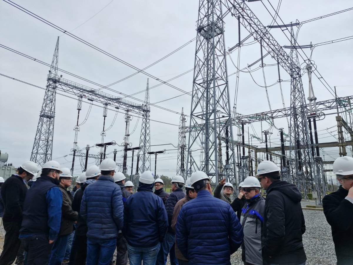 SPSE fortaleció su capacitación operativa en sistemas de alta tensión