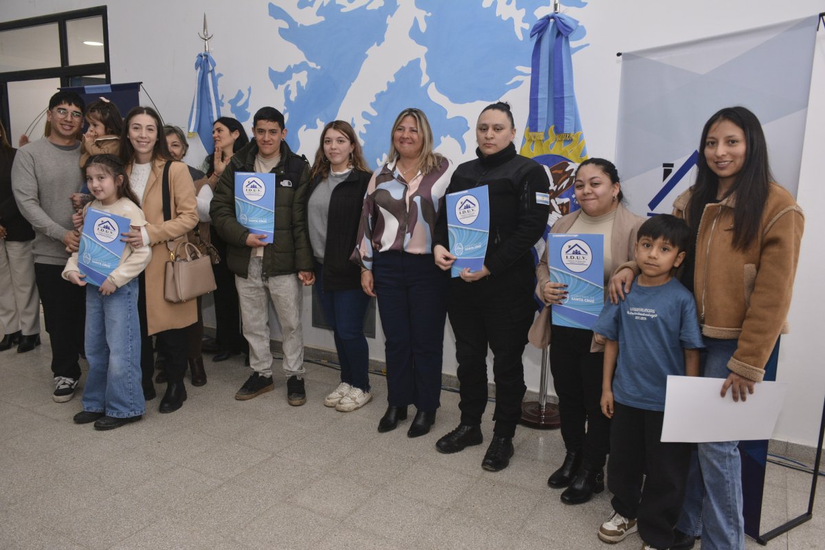 El Gobierno Provincial adjudicó 26 terrenos en el barrio 22 de Septiembre