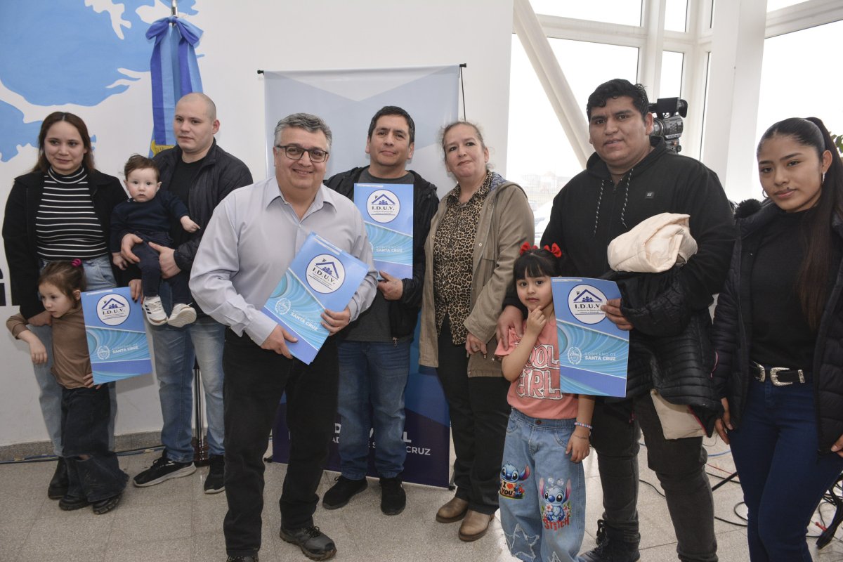 El Gobierno Provincial adjudicó 26 terrenos en el barrio 22 de Septiembre
