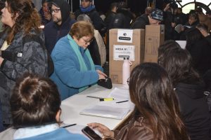 Empezó la elección, los afiliados de la Caja de Servicios Sociales eligen a sus representantes de los sectores activo y pasivo