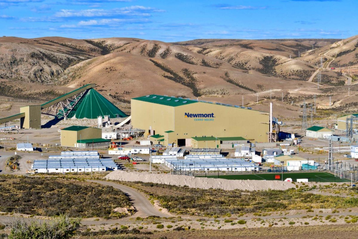 La Provincia participó del taller sobre Plan de Cierre de Minas en Perito Moreno