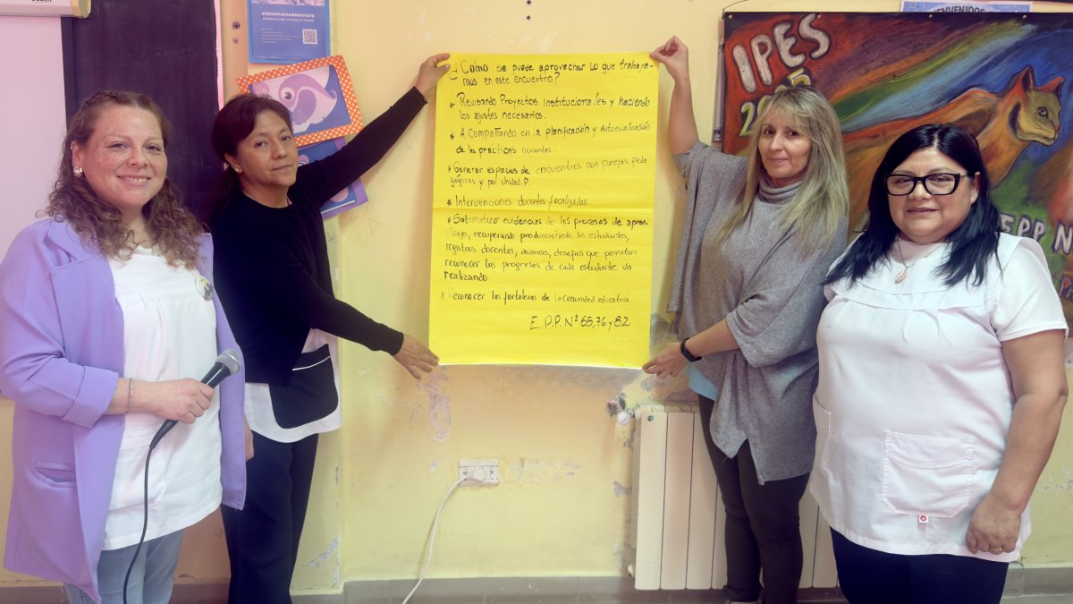 Profundizan la política de alfabetización tras culminar el 3er Encuentro Presencial para Escuelas Alfa por regiones