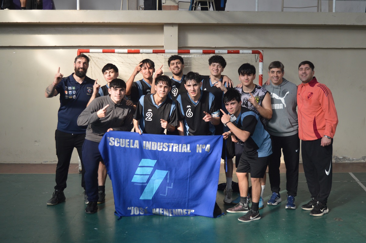 Finalizó el Torneo de Fútbol Masculino en el gimnasio del CPES N° 11
