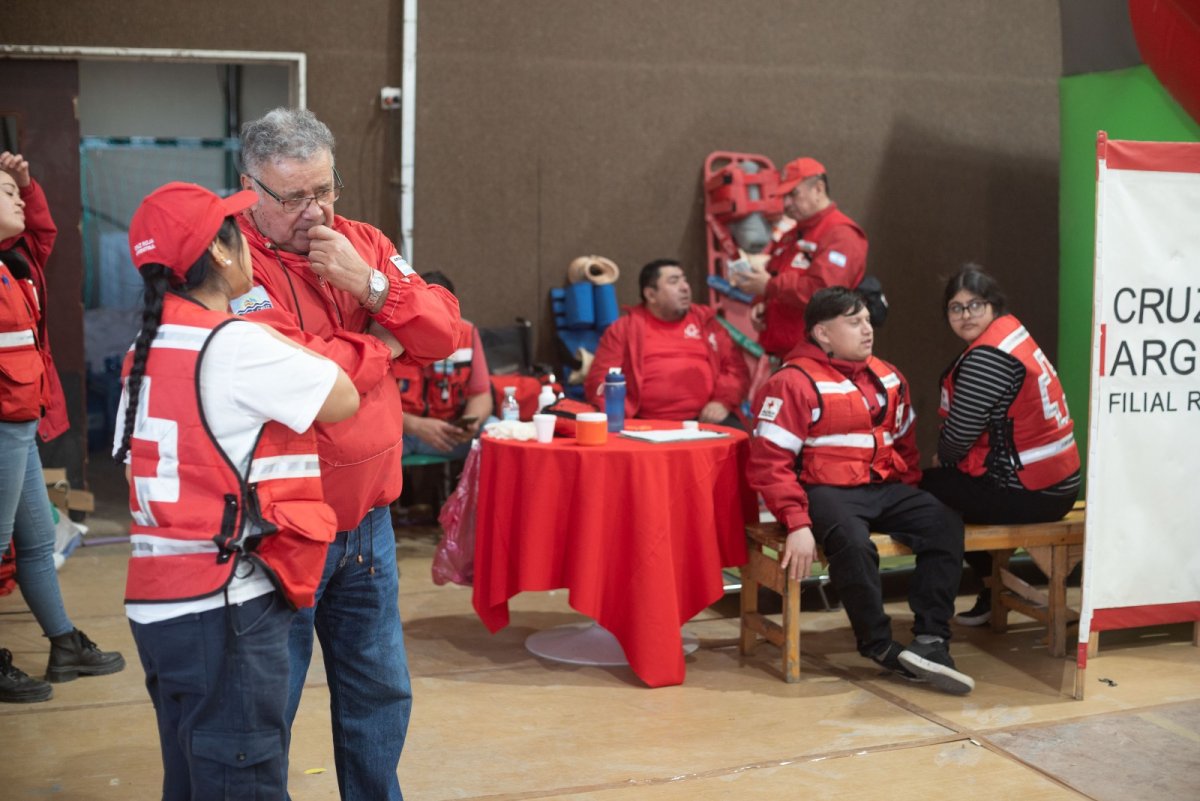 La Cruz Roja brindó primeros auxilios durante el cierre del Mes de las Infancias