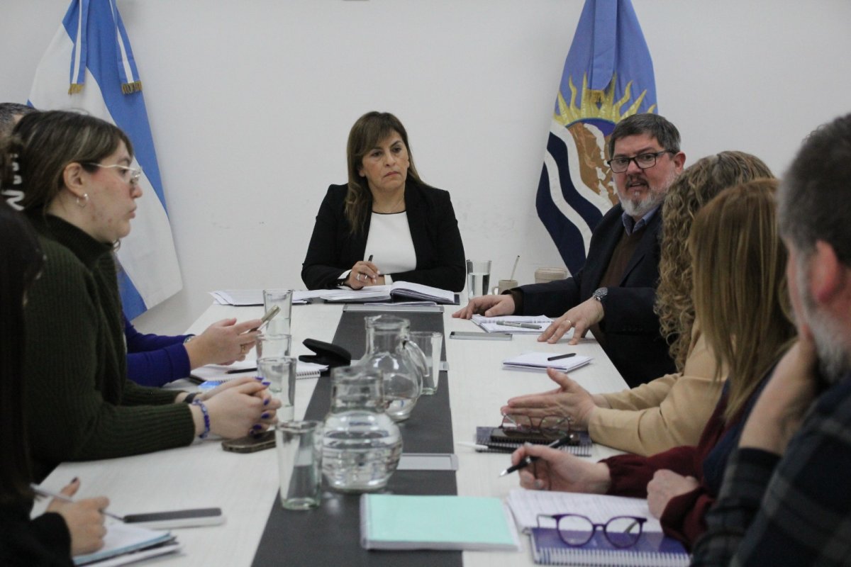 Economía y Educación coordinan el traspaso de Liquidaciones y Mantenimiento Escolar