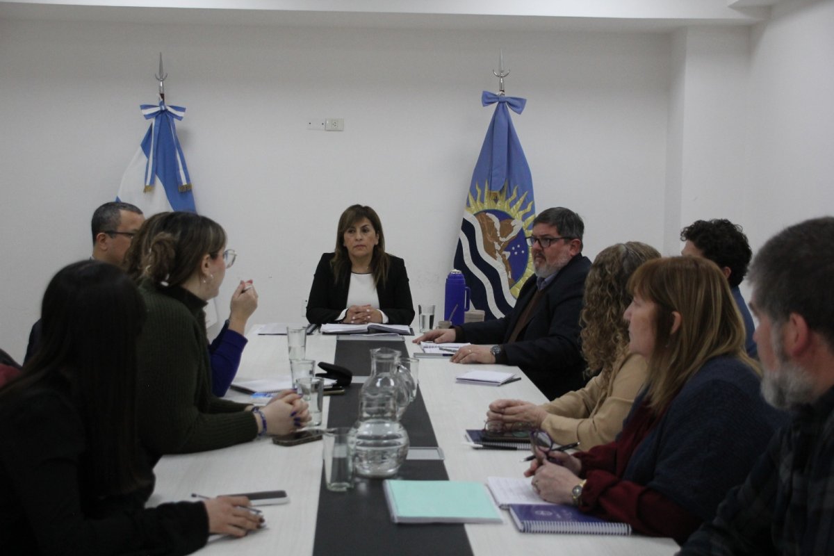 Economía y Educación coordinan el traspaso de Liquidaciones y Mantenimiento Escolar