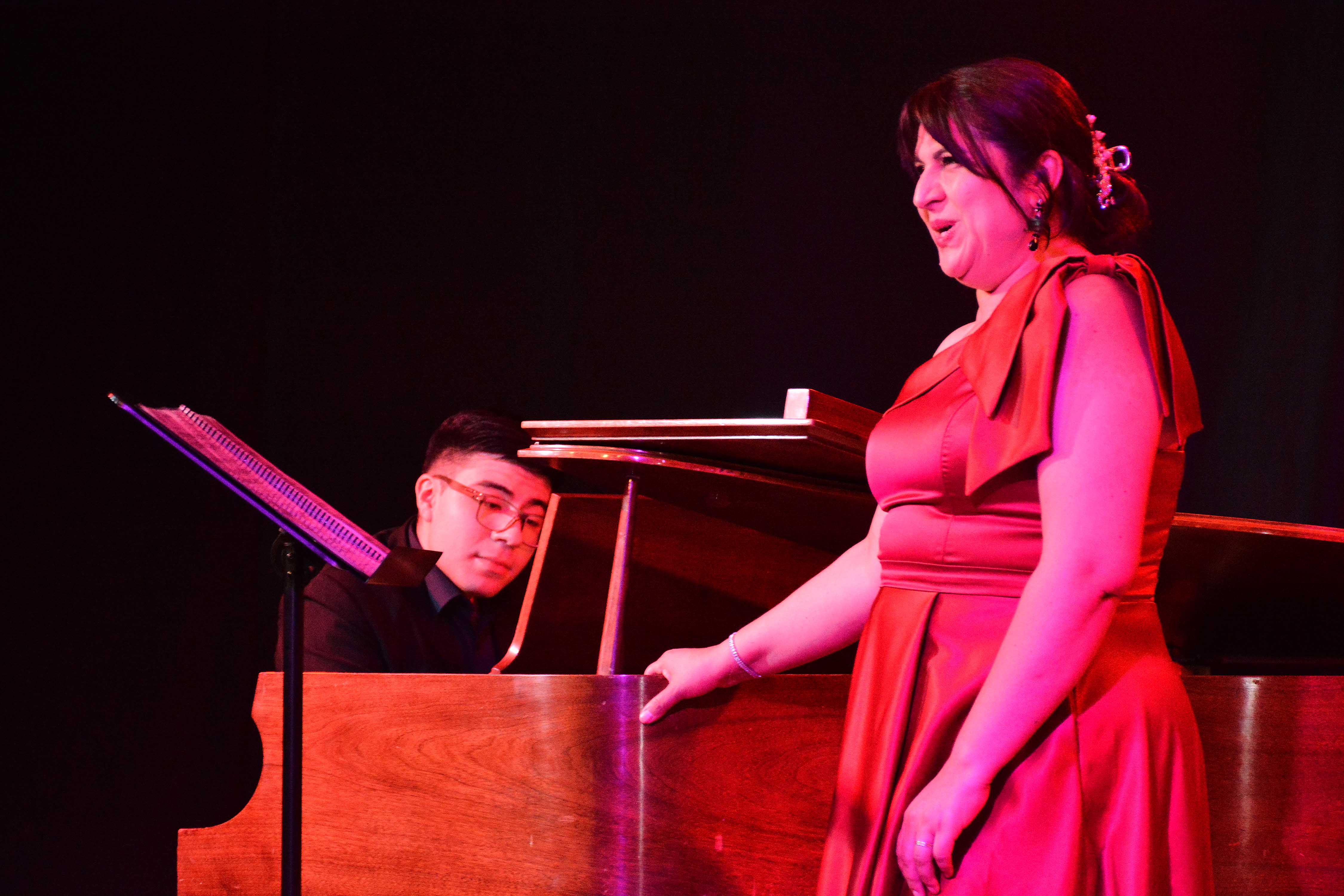 Cultura celebró una velada de canto lírico con jóvenes talentos santacruceños