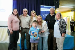 El Calafate: se presentaron y entregaron libros para fortalecer la alfabetización inicial