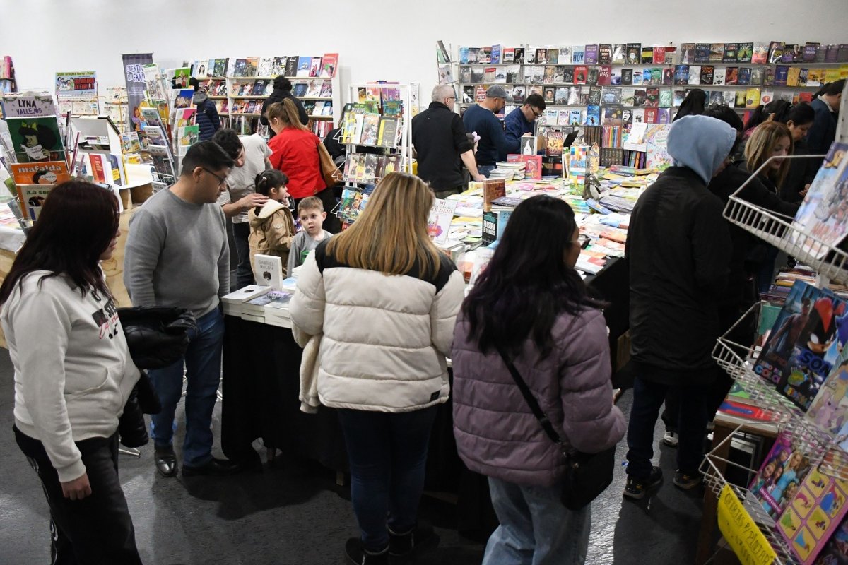 océ la grilla de la Feria del Libro con más de 50 escritores provinciales