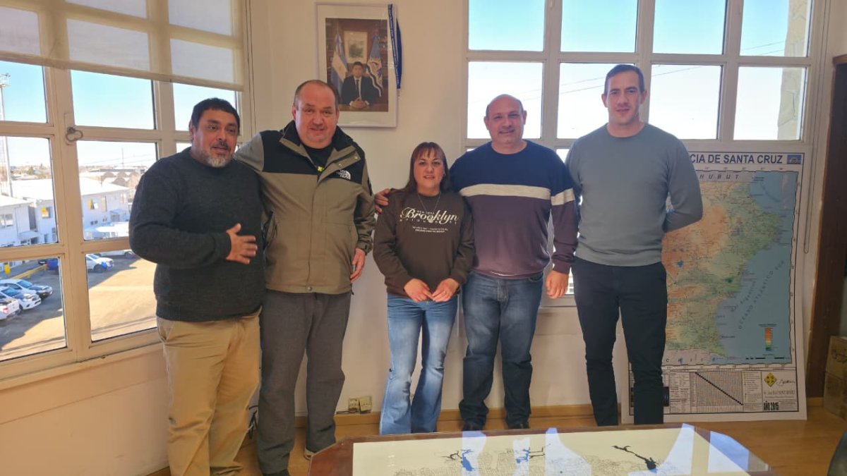 Autoridades de AGVP en la asunción de Romina Puccinini.