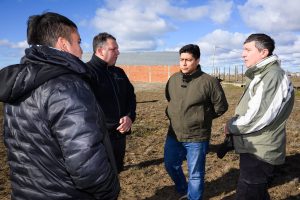 Santa Cruz entregará 16 canchas de césped sintético a clubes de toda la provincia