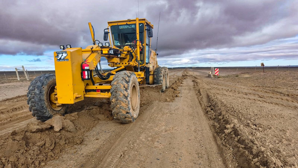 Vialidad Provincial realiza trabajos de mantenimiento en rutas santacruceñas