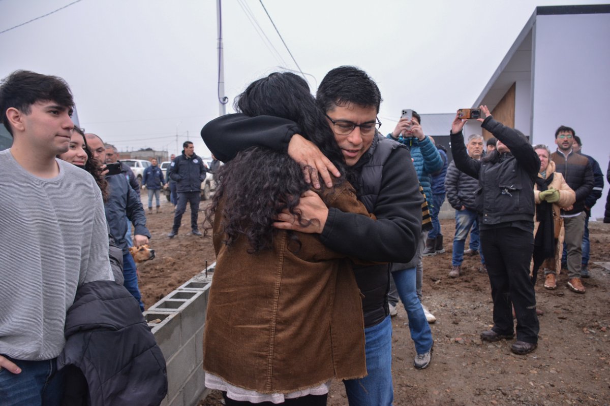 Tras 21 años de espera, Lorena Muñoz cumplió el sueño de la casa propia en Río Gallegos