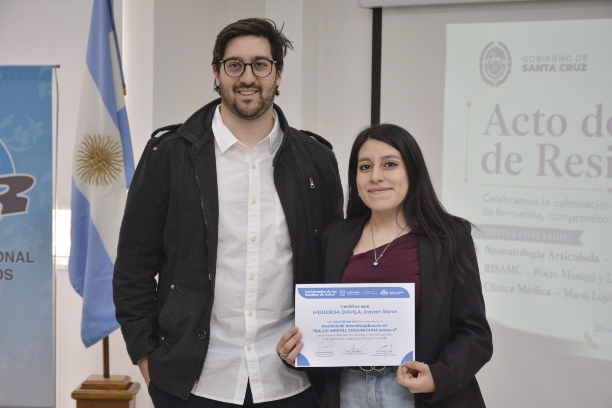 Egresaron cinco profesionales que se especializaron en Neonatología, Salud Mental Comunitaria y Clínica Médica