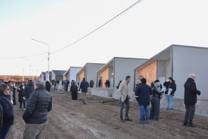 Después de más de 20 años de espera, familias de Río Gallegos cumplen el sueño de la casa propia