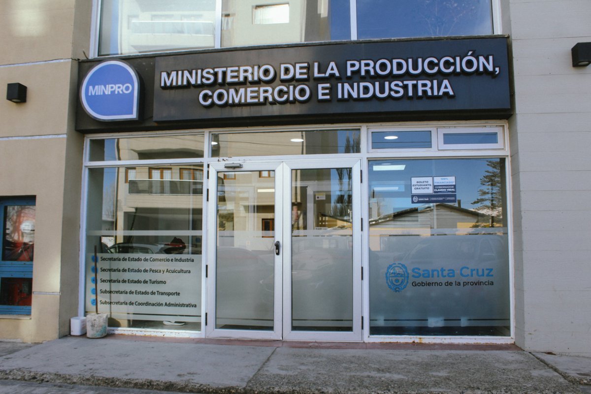 Las zonas francas permiten “tener una ventaja competitiva y generar trabajo” afirmó Morales