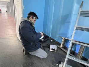 Santa Cruz avanza con un plan sostenido de mantenimiento escolar
