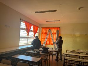 Santa Cruz avanza con un plan sostenido de mantenimiento escolar