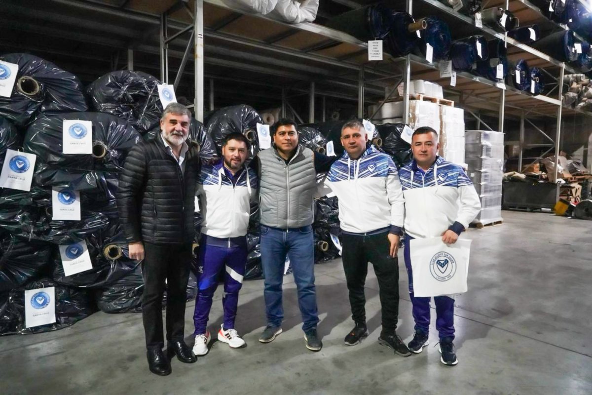 Vidal: “En cuatro años vamos a duplicar las canchas de césped sintético que se hicieron en 34 años de kirchnerismo”