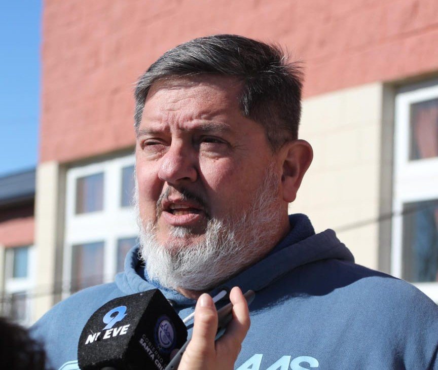 “Estamos trabajando cerca de la gente como lo pide el Gobernador”, destacó Verbes